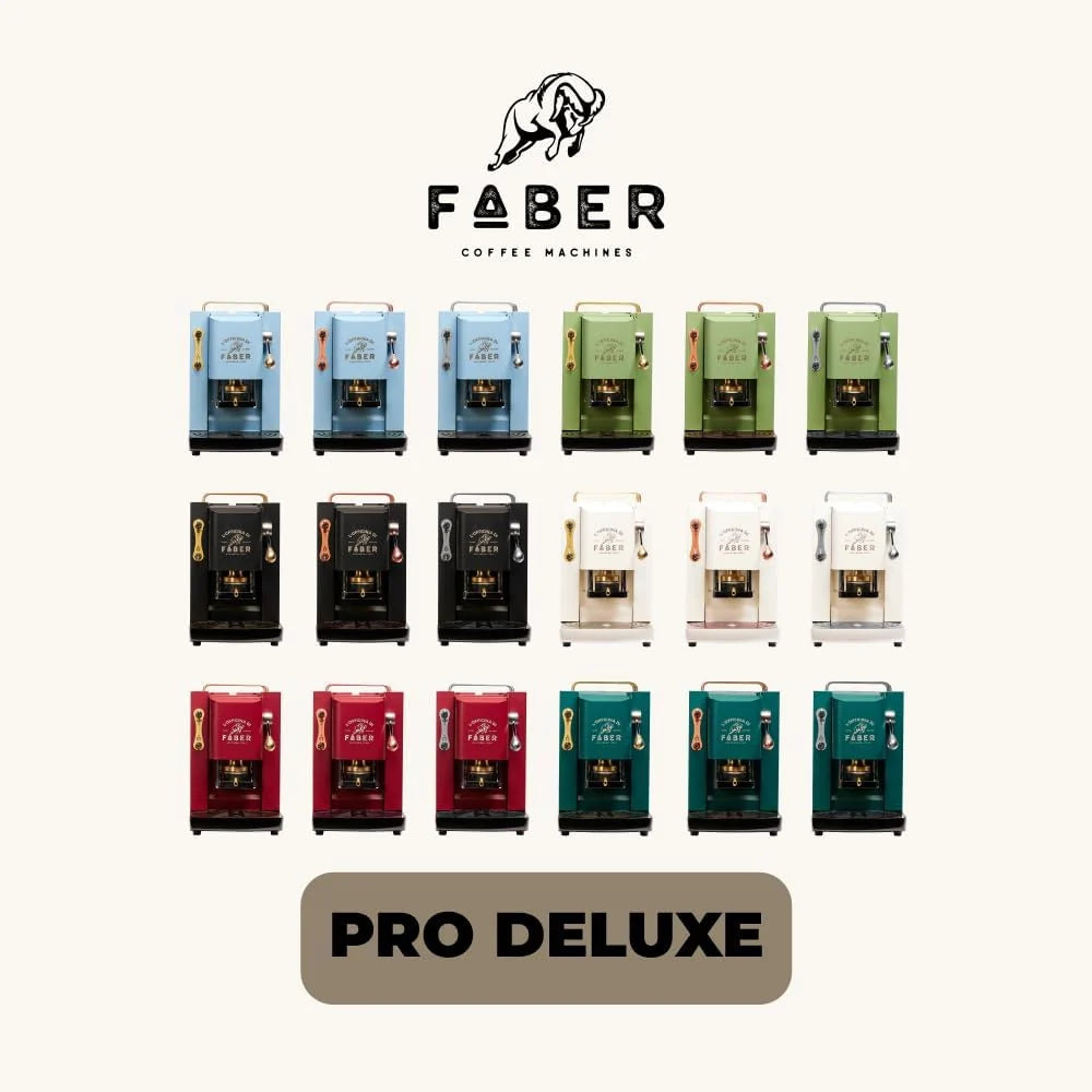 Cafetera Faber PRO Total Deluxe 2026, fabricada en latón, con papel ESE de 44 mm y capacidad de 1,3 litros (blanca).