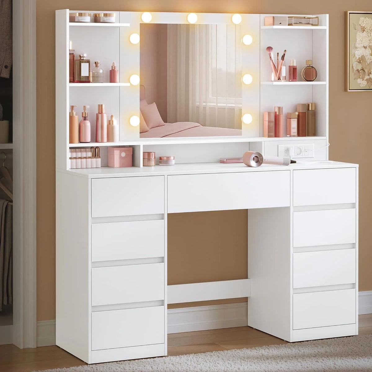 Colección Kailyn de VASAGLE 2026: Tocador con espejo y luces LED, regleta, 9 cajones, 9 bombillas regulables, 3 colores de luz, rieles deslizantes sin herramientas, blanco nube RDT141WB02