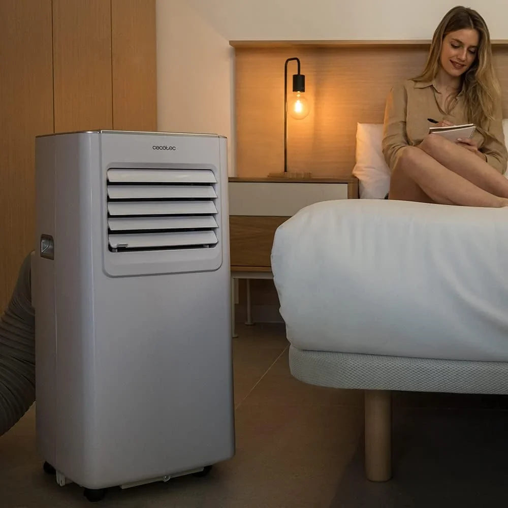 2026 Cecotec Aire Acondicionado Portátil con Mando a Distancia ForceClima 7100. 7000 BTU, Bajo Consumo, Pantalla LED, 4 Modos, 2 Velocidades, Cobertura 15 – 20m2