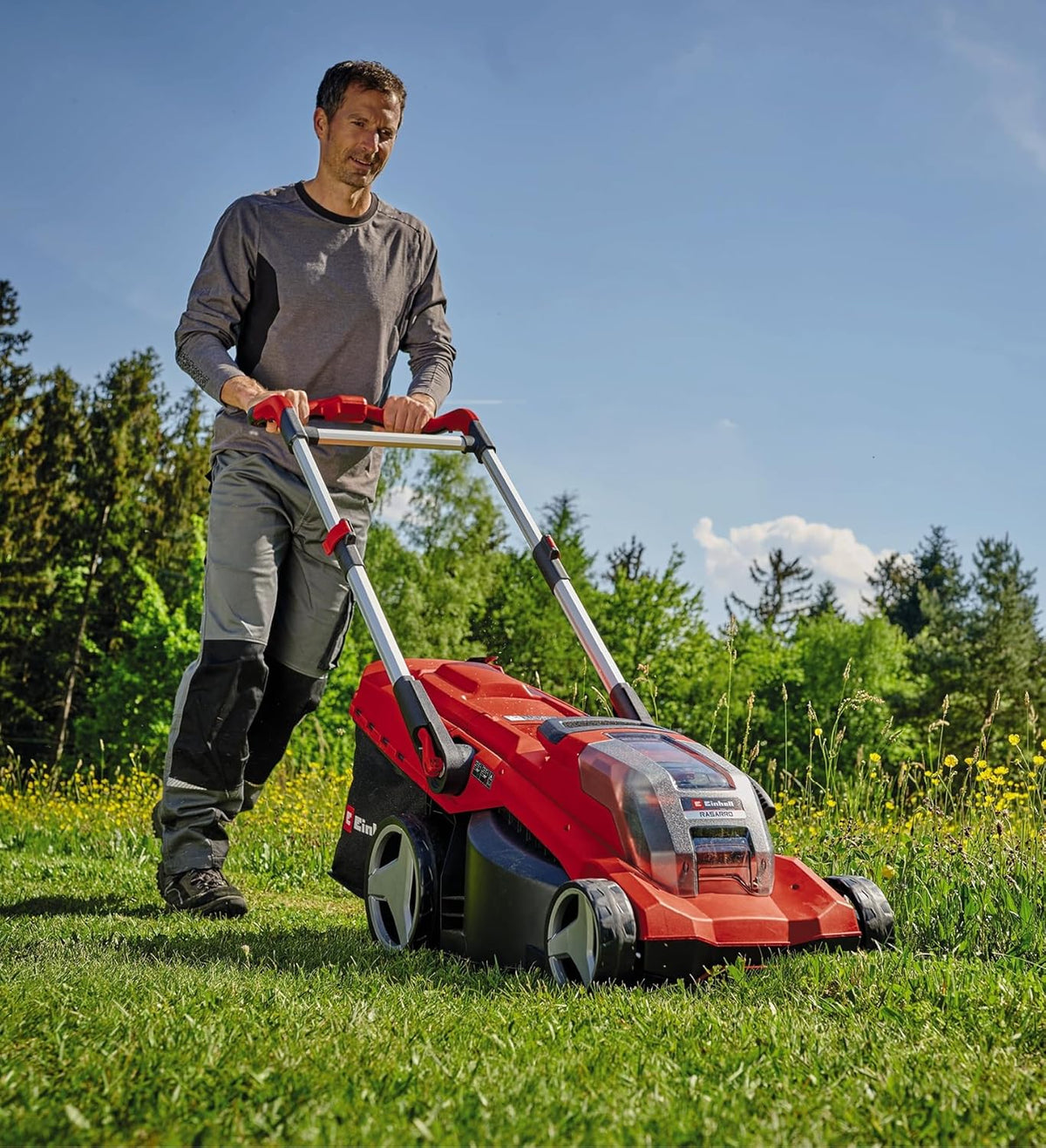 Cortacésped inalámbrico Einhell RASARRO 36/42 Kit Power X – Change 2026 (36 V, ancho de corte de 42 cm, hasta 725 m², sin escobillas, recogedor de césped de 50 L, función de mulching, incluye 2 baterías de 5,2 Ah + 1 cargador doble)