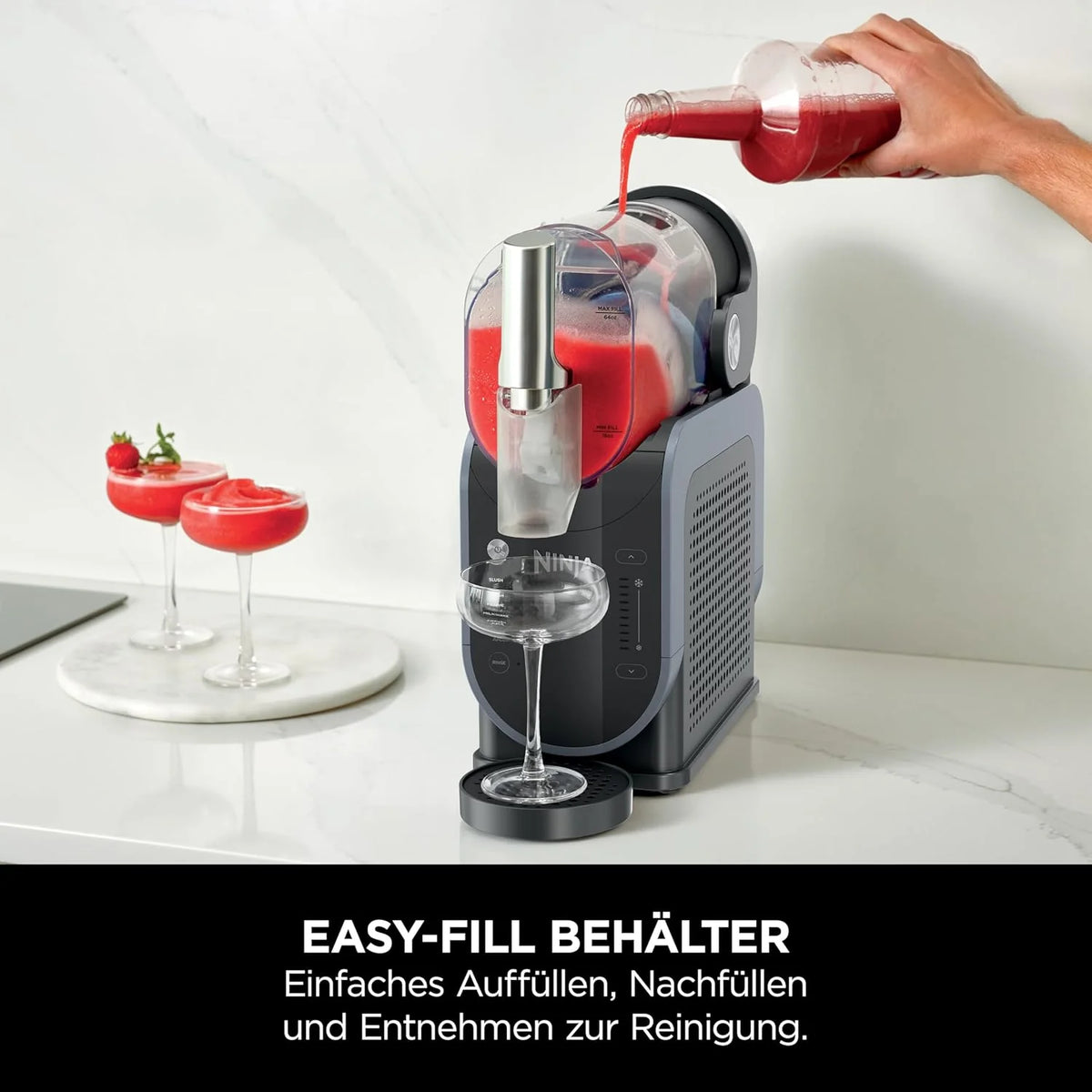 Máquina Ninja SLUSHi 2026 para granizados, cócteles helados, frappés, batidos y zumos congelados, no requiere hielo ni preparación, tecnología WhisperChill, capacidad de 1,9 L, color verde, FS301EUTG