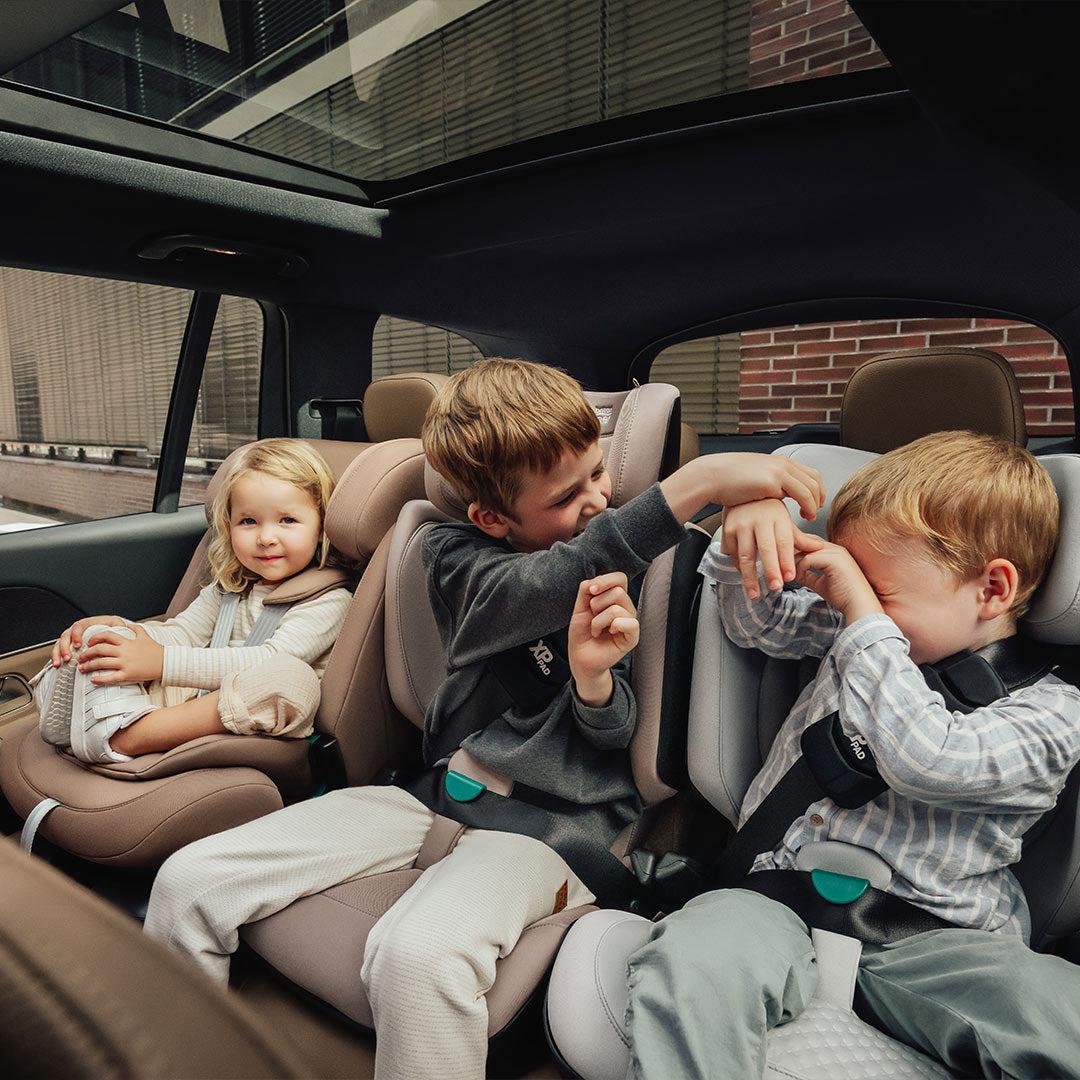 Silla de coche Britax Römer Kidfix i-Size Pro - Lino gris - Lux 2026