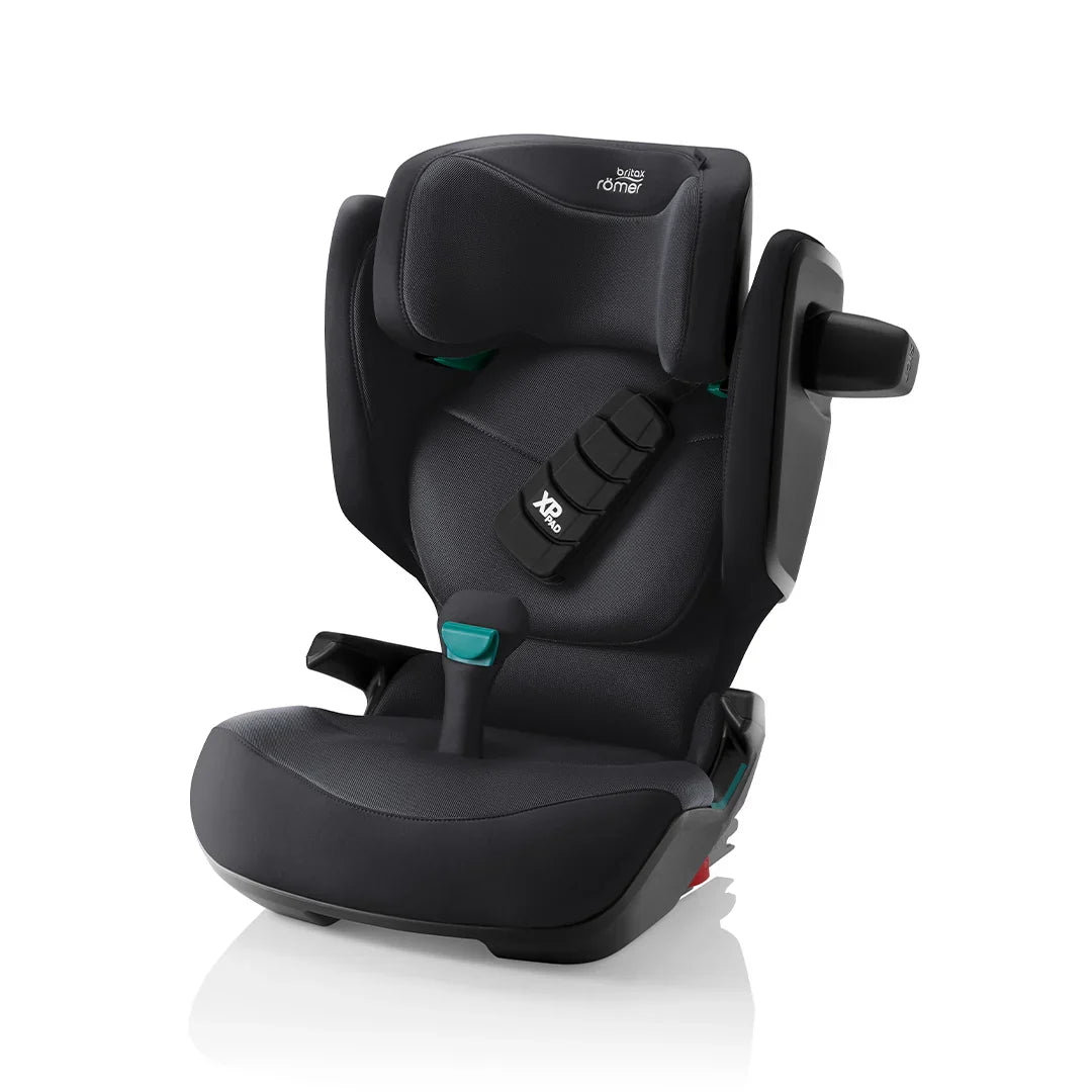 Silla de coche Britax Römer Kidfix i-Size Pro - Negro Carbón - Estilo 2026