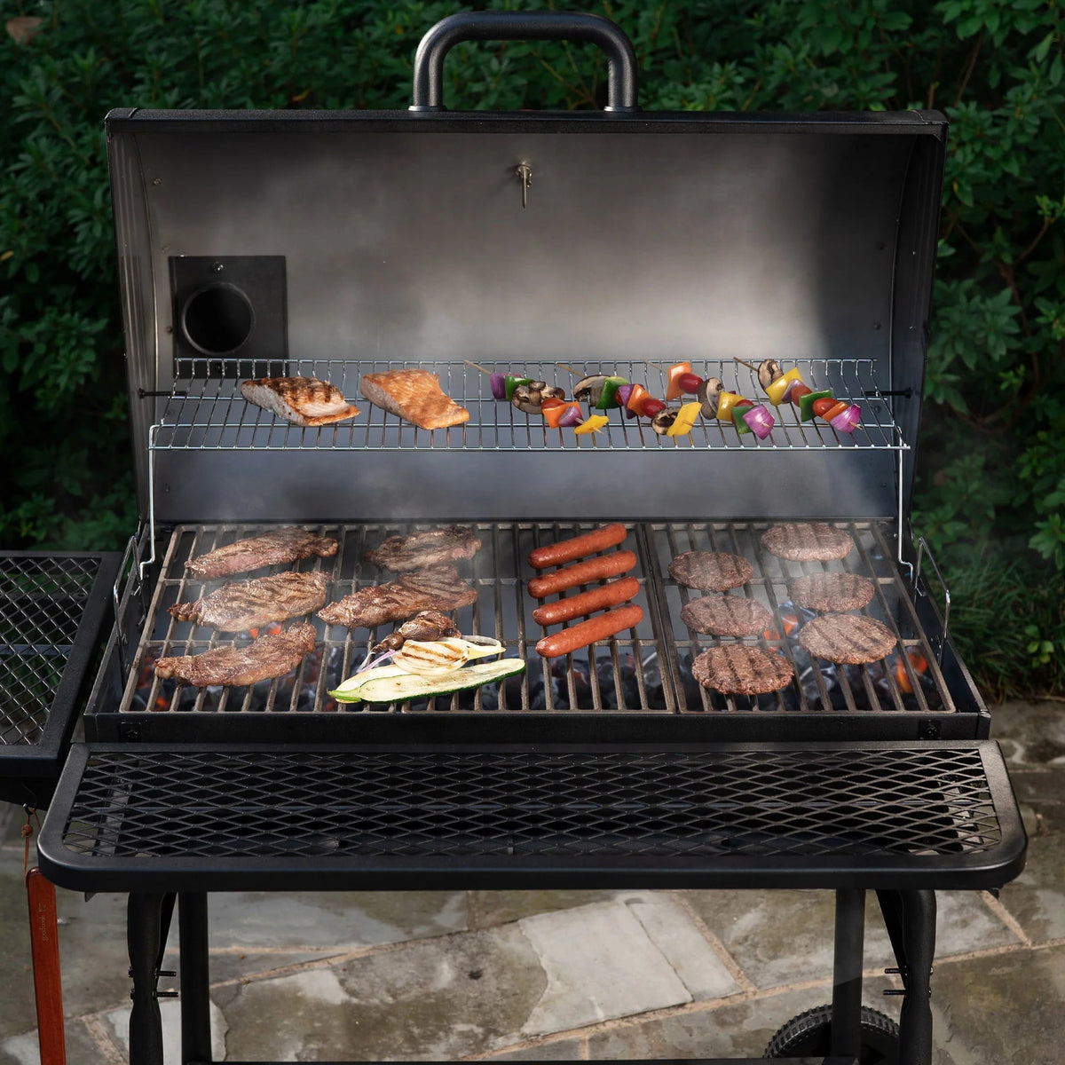 2026 32QUOT; Charcoal Grill