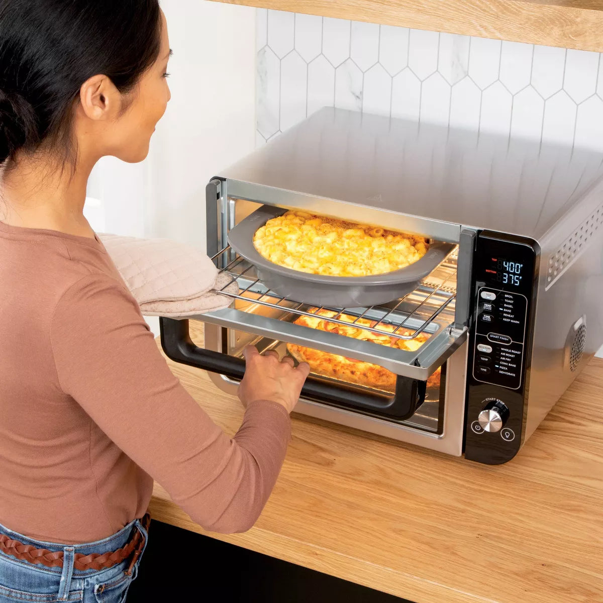 2026 12-in-1 Double Oven with FlexDoor, FlavorSeal Smart Finish, Rapid Top Oven, Convection and Air Fry Bottom Oven DCT401