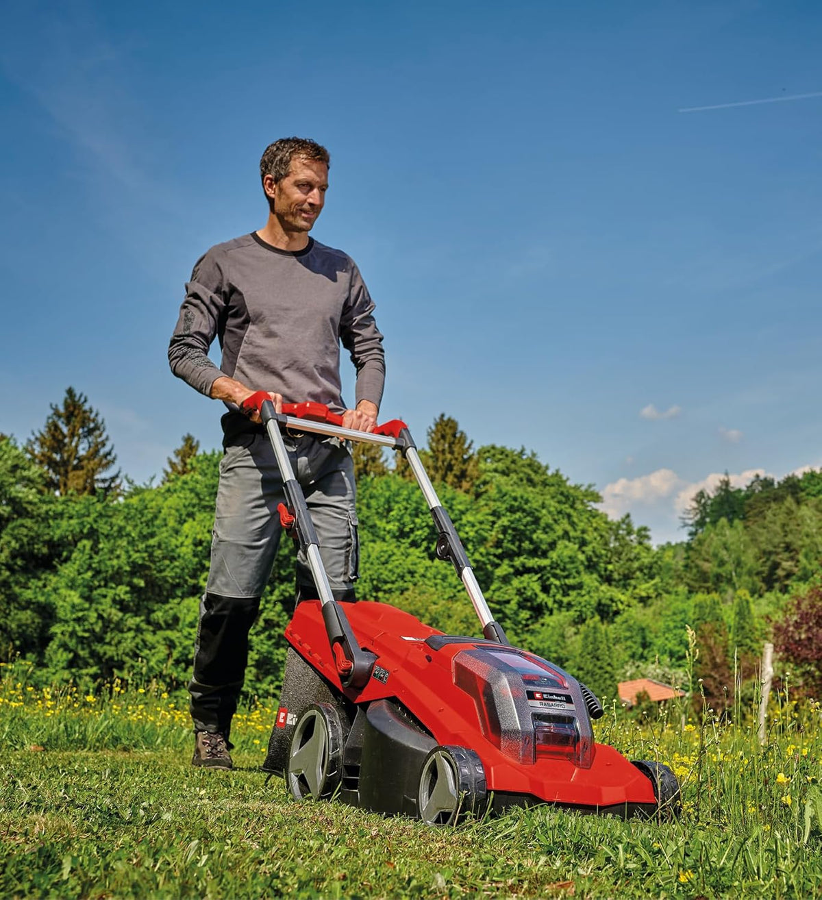 Cortacésped inalámbrico Einhell RASARRO 36/42 Kit Power X – Change 2026 (36 V, ancho de corte de 42 cm, hasta 725 m², sin escobillas, recogedor de césped de 50 L, función de mulching, incluye 2 baterías de 5,2 Ah + 1 cargador doble)