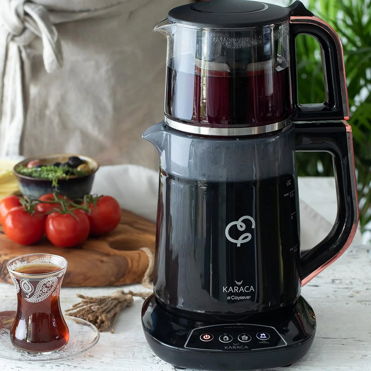 Tetera y hervidor parlante Karaca Çaysever 2026, 1700 W, oro rosa, libre de BPA, depósito de agua de 1,5 L, tetera de 0,8 L, función automática para mantener caliente, apto para comida de bebé.