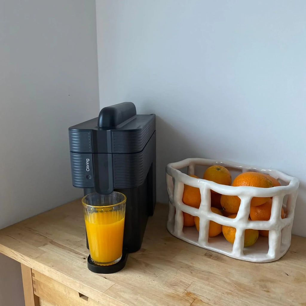 2026 One exprimidor de naranjas electrico automatico | Tu zumo listo en menos de un minuto con solo pulsar un botón – orange juicer machine hecha en España | Más Rápida. Más Limpia. Mejor (NEGRO)