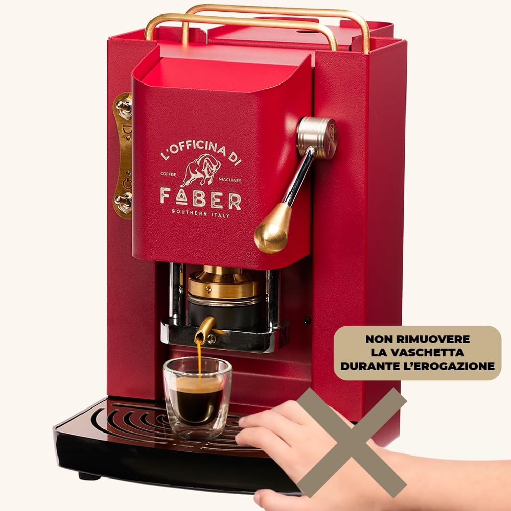 Cafetera Faber PRO Total Deluxe 2026, fabricada en latón, con papel ESE de 44 mm y capacidad de 1,3 litros (blanca).
