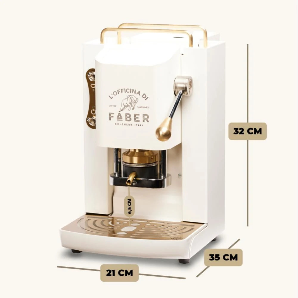 Cafetera Faber PRO Total Deluxe 2026, fabricada en latón, con papel ESE de 44 mm y capacidad de 1,3 litros (blanca).