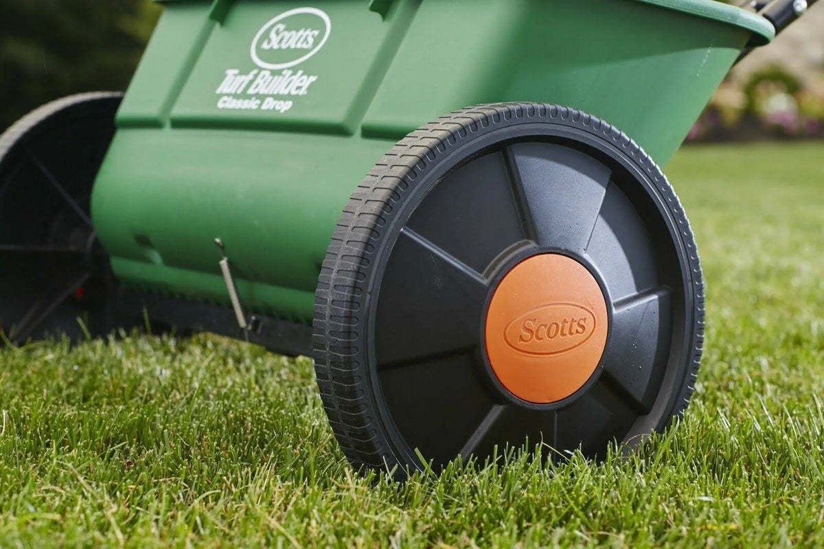 2026 Scotts Turf Builder Classic Drop Spreader