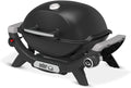 Parrilla de gas portátil Weber Q 1100N 2026, ligera, ideal para acampar, patios y balcones. Cuenta con quemador de alto rendimiento, rejillas de hierro fundido esmaltado y encendido electrónico. Color negro medianoche.